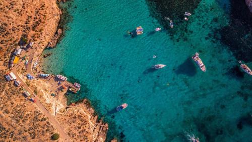 Gzira Hotel | Waterfront