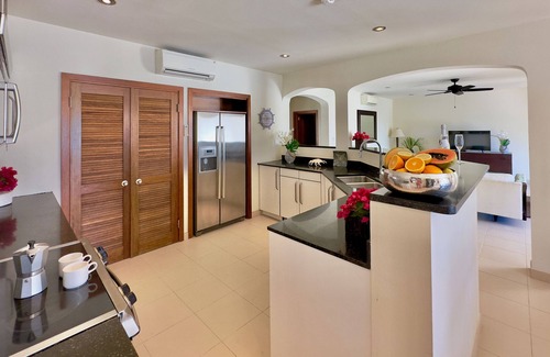 Saint Phillip Parish Villa | Waterfront Nonsuch Bay Villa, 3 en-suite Bedrooms, Pool