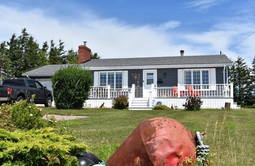 North Rustico House | Waterfront North Rustico; Million Dollar View