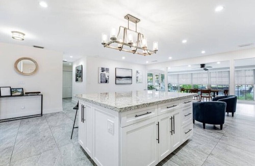 Lauderdale Harbours House | Waterfront Oasis Near Las Olas