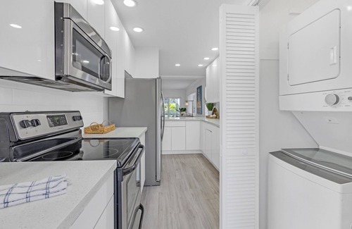 Boca Raton Apartment | Waterfront Oasis 2BR/2BA with Pool, Gym, Balcony & Parking