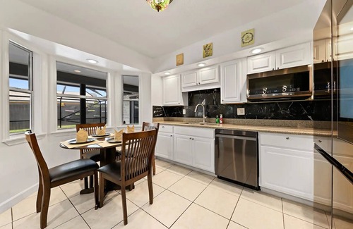 Boynton Beach House | Waterfront Oasis, 5B, 4B, Jacuzzi, sleeps 12