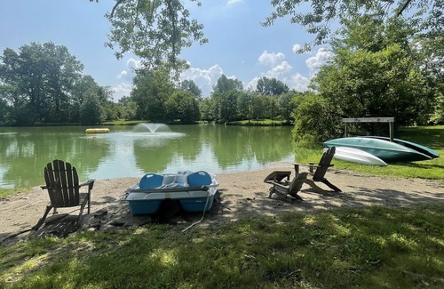 Mount Liberty Cabin | Waterfront Oasis Deep in Nature