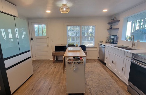 Durants Neck Cottage | Waterfront Oasis on Albemarle Sound, Pier, Decks, Amazing Views. Sleeps 6