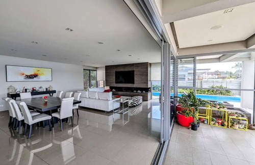 Kogarah Bay House | Waterfront Oasis - Panoramic Views | Infinity Pool