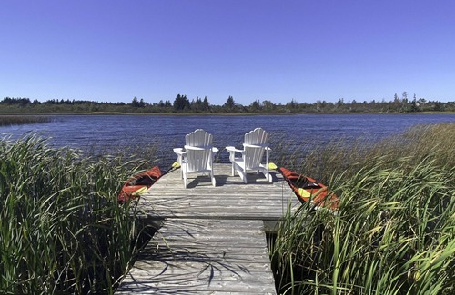 Darnley House | Waterfront oasis with private dock, hot-tub, 2 minutes to beach