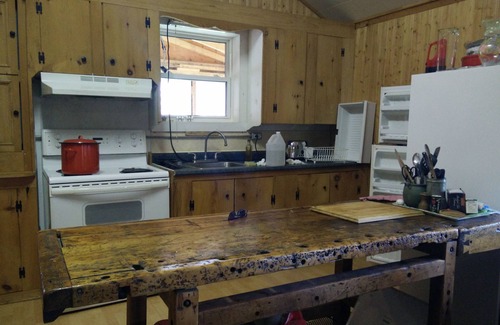 Bay View House | Waterfront On Beautiful Bay Of Fundy. Great Hiking, Birding, Pristine Beaches!