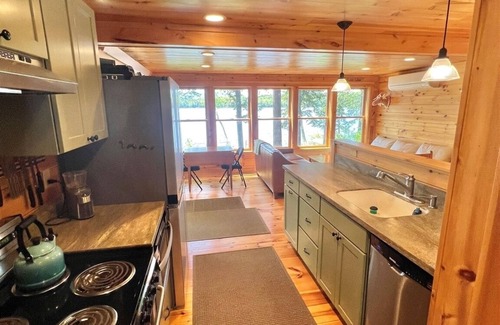Bridgton Villa | WATERFRONT ON HIGHLAND LAKE