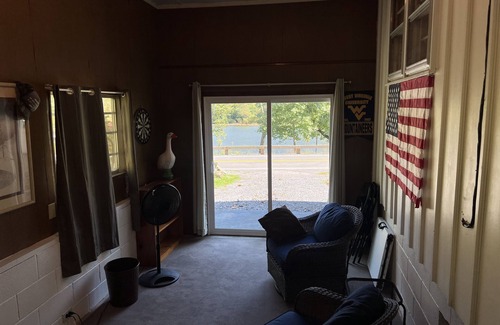 Bellepoint Cabin | Waterfront on the New RIver