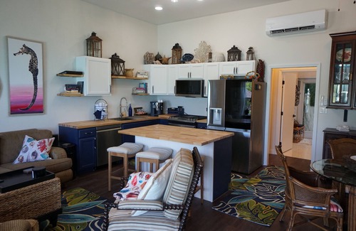 Staniel Cay Apartment | Waterfront One Bedroom Apartment Staniel Cay Tides Edge
