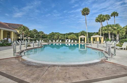 Palm Coast Apartment | Waterfront Palm Coast Condo with Community Pool!