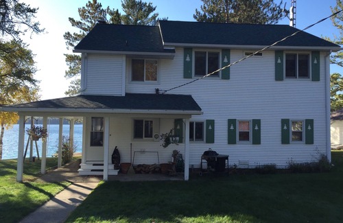 Canada Creek Ranch House | WATERFRONT PARADISE ON AMAZING CLEAR LAKE (NORTHERN MICHIGAN)