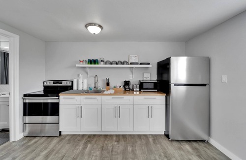 Tampa Apartment | Waterfront Peninsula with Boat Ramp & Dock
