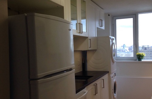 Hull Condo | Waterfront Penthouse Condo facing Parliament Hill and Ottawa River Sleep 4!