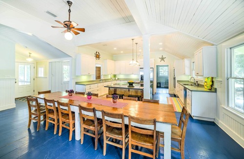 Perdido Beach House | Waterfront Perdido Beach House w/Canoes & Kayaks!
