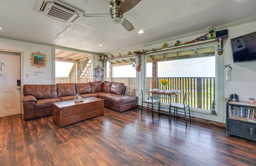Perry Apartment | Waterfront Perry Home Rooftop Deck, Pets Welcome!