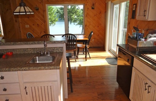 Eidelweiss Village House | Waterfront, Private Beach, A/C, Near N. Conway, Skiing, White Mountains