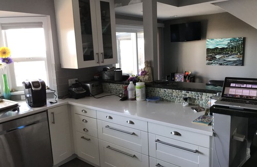 Delta House | Waterfront private beachfront executive home with amazing views of Mount Baker