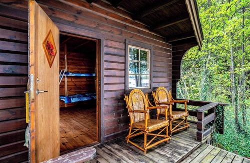 Northern Bruce Peninsula House | Waterfront Private cottage | New Reno | 9 guests