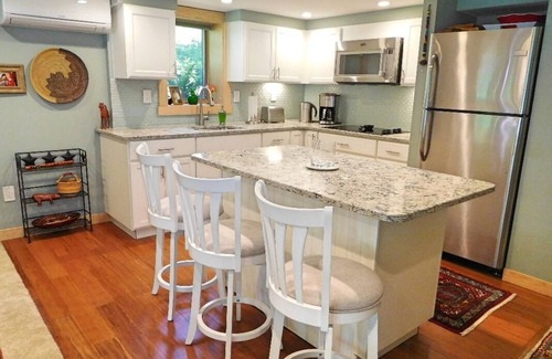 Annapolis Apartment | Waterfront private In-law apartment, 10 minutes from Downtown Annapolis.