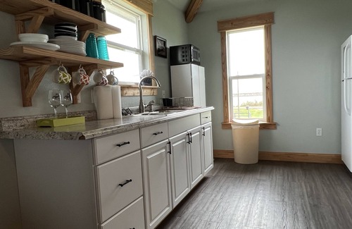Lakeview Jefferson County Cottage | Waterfront! Private Pier! Reel Relaxing, Real Fun On Sabine Lake