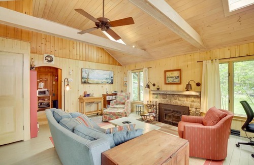 Raymond House | Waterfront Raymond Vacation Rental with Boat Dock!