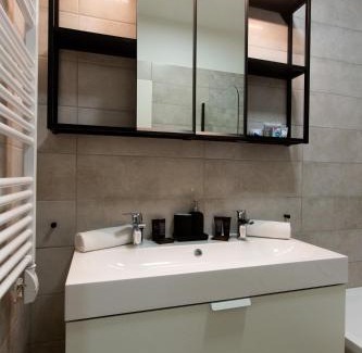 Obuda Apartment | Waterfront Residence Free Private Parking