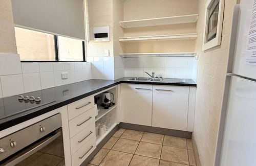 Kalbarri Apartment | Waterfront Resort | Sleeps 5 | Pool | Wifi