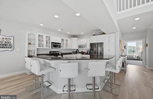 Bethany Beach House | Waterfront retreat just minutes to the beach. Sleeps 14.