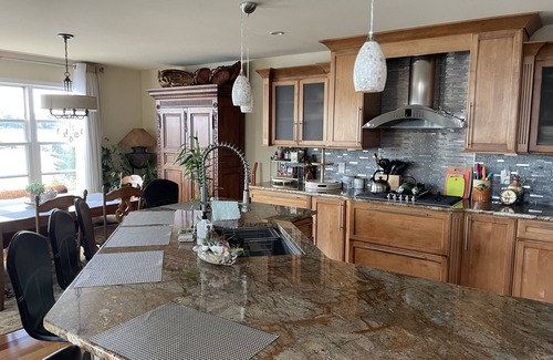 Elkton House | Waterfront Retreat: 3 bedroom 2.5 bath home with separate apartment if needed.