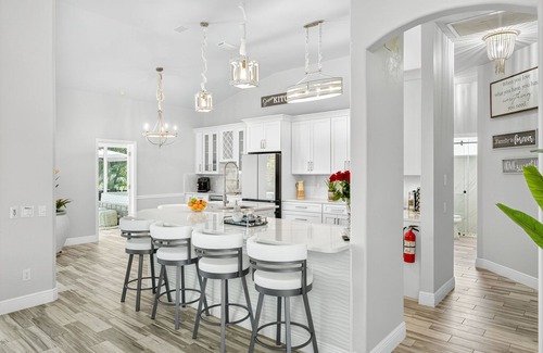 Pelican House | Waterfront Retreat 3 En-Suites Sunset Views Pool Gulf Access