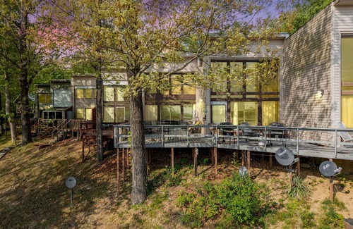 Camden Condo | Waterfront Retreat for the whole family
