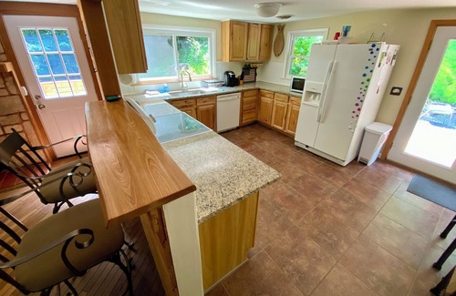 Front Royal House | Waterfront Retreat on the Shenandoah River 7 miles from National Park