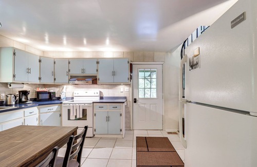 Point Lookout Cabin | Waterfront Ridge Retreat Cabin on St Jeromes Creek