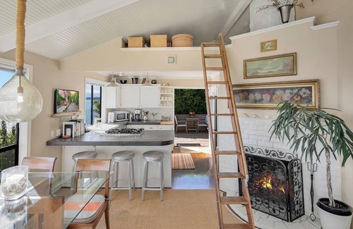Magnolia House | Waterfront Sanctuary with Panoramic Views