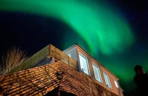 Torsken Apartment | Waterfront Senja