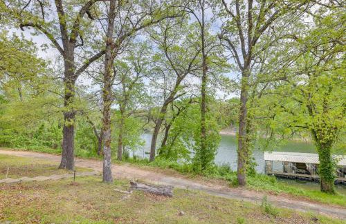 Shell Knob Apartment | Waterfront Shell Knob Haven Fire Pit, Lake Access