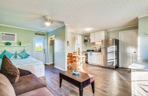 Marathon Apartment | Waterfront & snowbird-friendly studio with dock & quick open water access