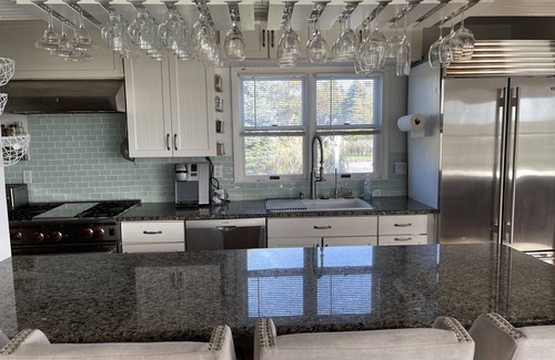 Shinnecock Hills House | Waterfront Southhampton Home