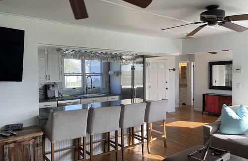 Shinnecock Hills House | Waterfront Southhampton Home