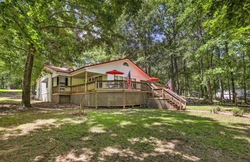 Hardwick House | Waterfront Sparta Gem with Fire Pit and Kayak!