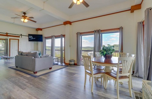 Spicewood House | Waterfront Spicewood Home Deck, Fire Pit and Grill