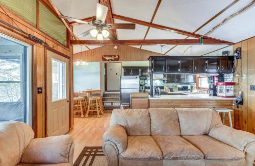 Aitkin House | Waterfront Spirit Lake Cabin with Boat Rental!
