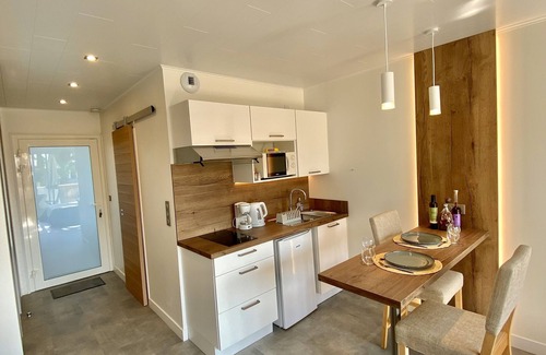 Canale-di-Verde Apartment | Waterfront Studio