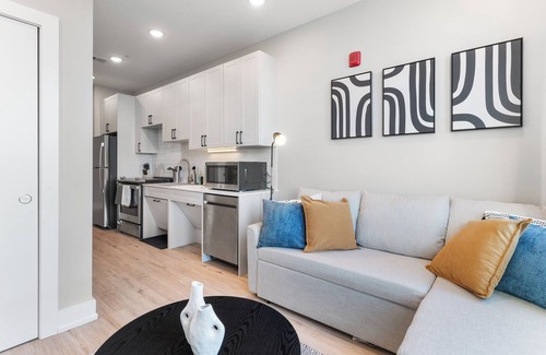 Northern Liberties Apartment | Waterfront Studio - Near Fishtown & Old City!
