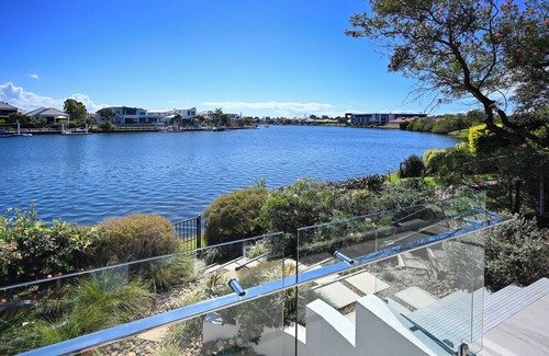 Warana House | Waterfront Stylish Luxury, Light, Relaxed