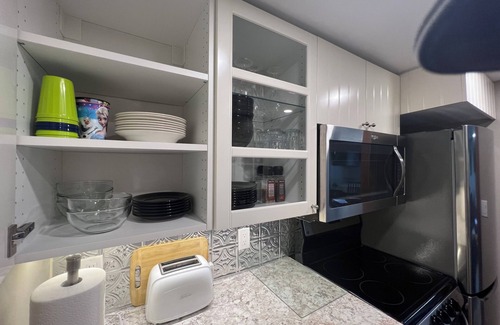 Gores Landing Apartment | Waterfront Suite with Year Round Outdoor Sauna