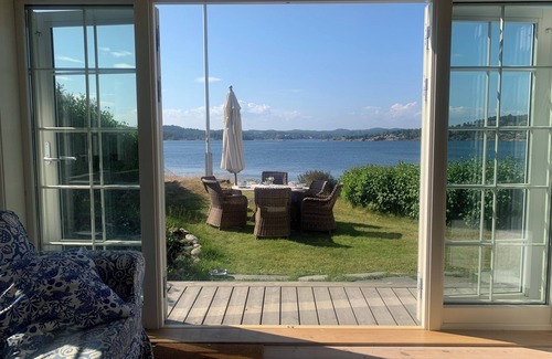 Arendal House | Waterfront summerhouse 5 bedrooms, beach