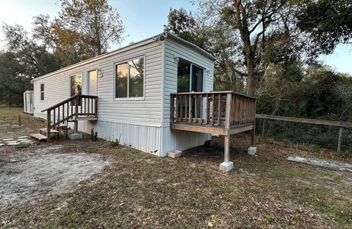 Umatilla House | Waterfront Tiny Lodge
