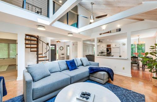 Urbanna House | Waterfront Urbanna Home with Private Dock and Pool